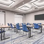 Holiday Inn Express & Suites Austin Airport East By Ihg