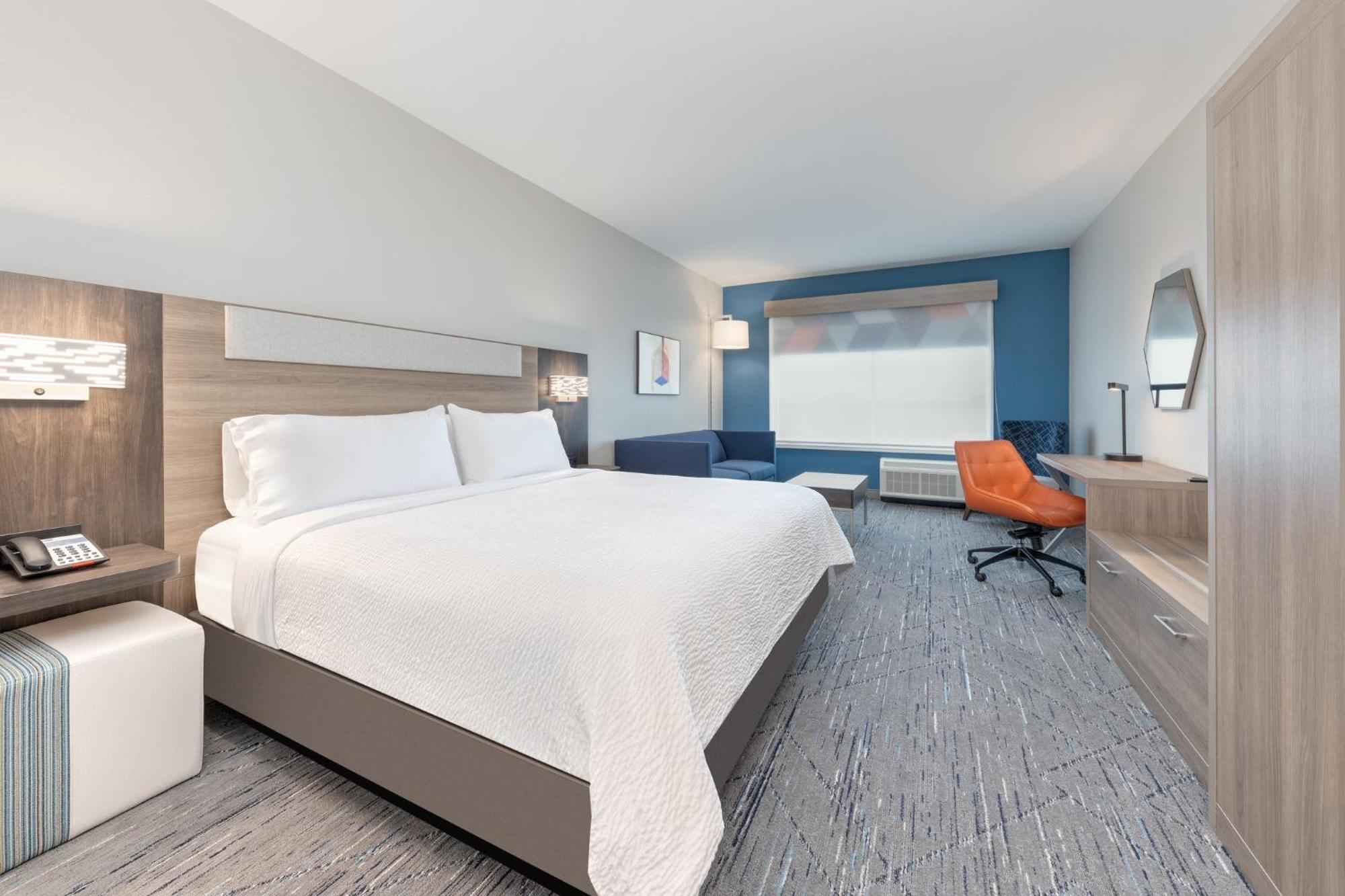 Express & Airport East By Ihg Hotel Austin